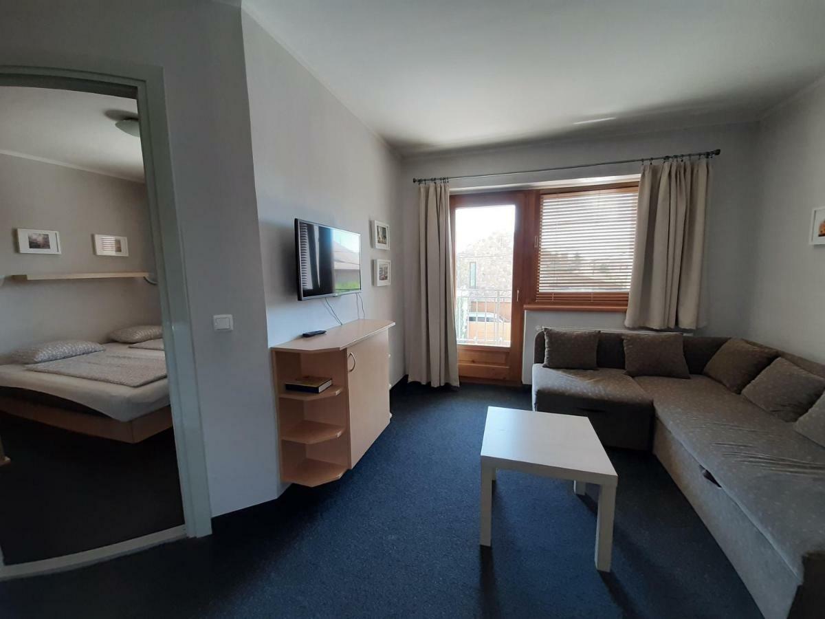 Familia Apartmanhaz Кестхей Екстер'єр фото