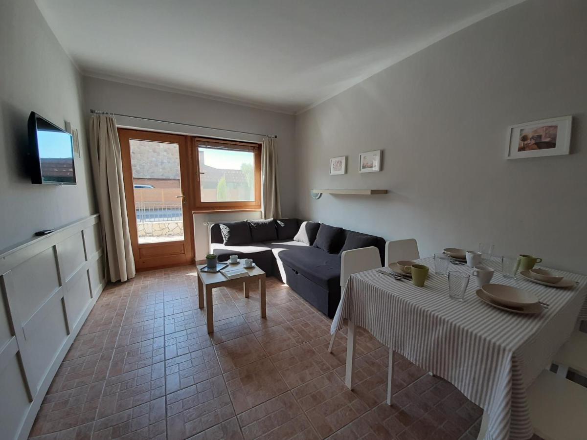 Familia Apartmanhaz Кестхей Екстер'єр фото